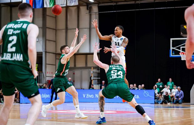 Victimă a propriilor greșeli, U-BT Cluj-Napoca a fost învinsă la 6 puncte pe terenul Cedevitei Olimpija Ljubljana