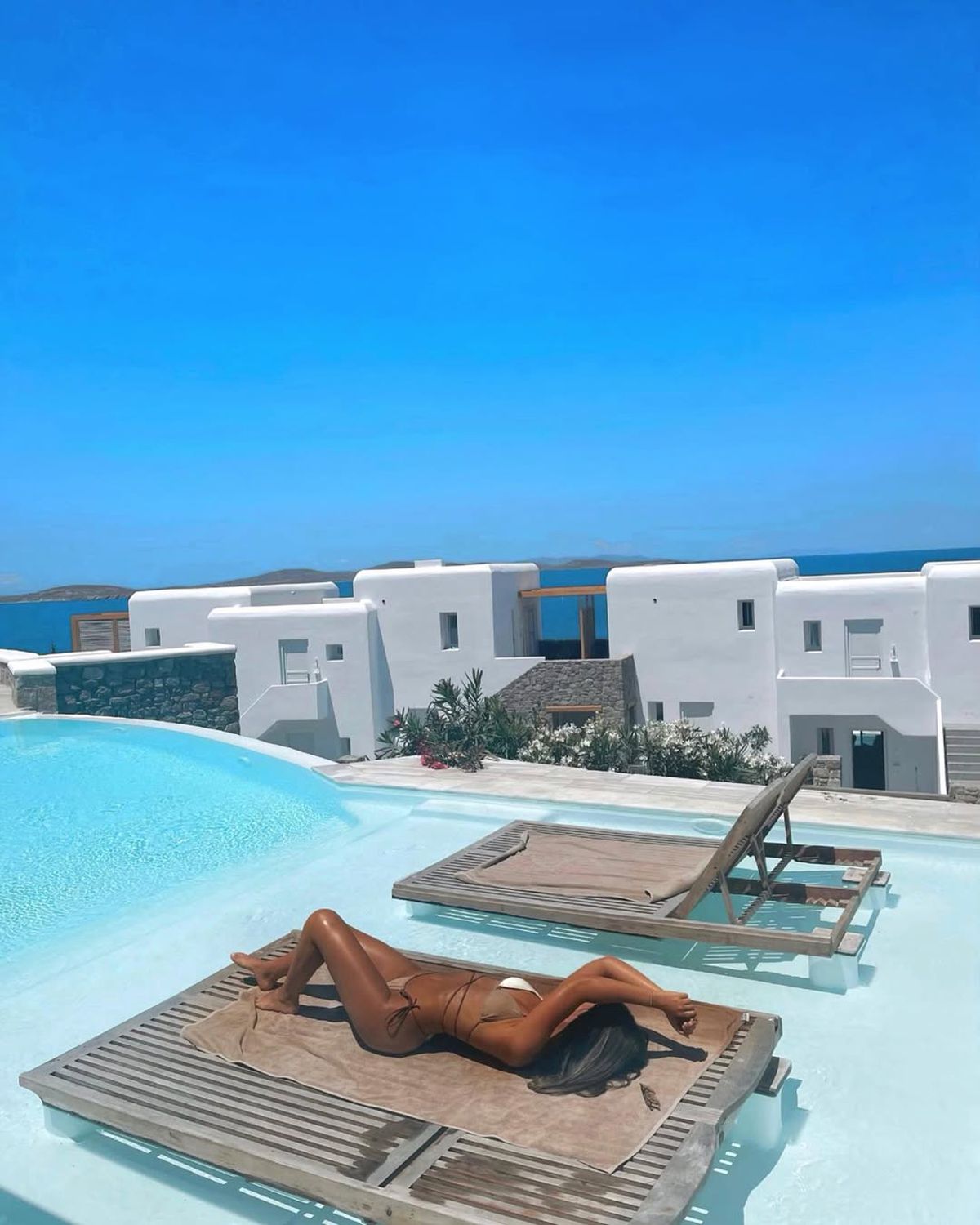 A semnat cu FCSB, iar soția lui a reacționat imediat: „București, venim cu inima deschisă!”