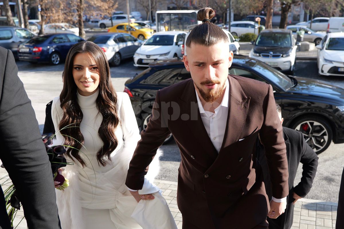 În zi de UCL, Radu Drăgușin s-a căsătorit cu Ioana Stan » Au apărut și imaginile de pe ringul de dans! Petrecere cu starurile fotbalului românesc