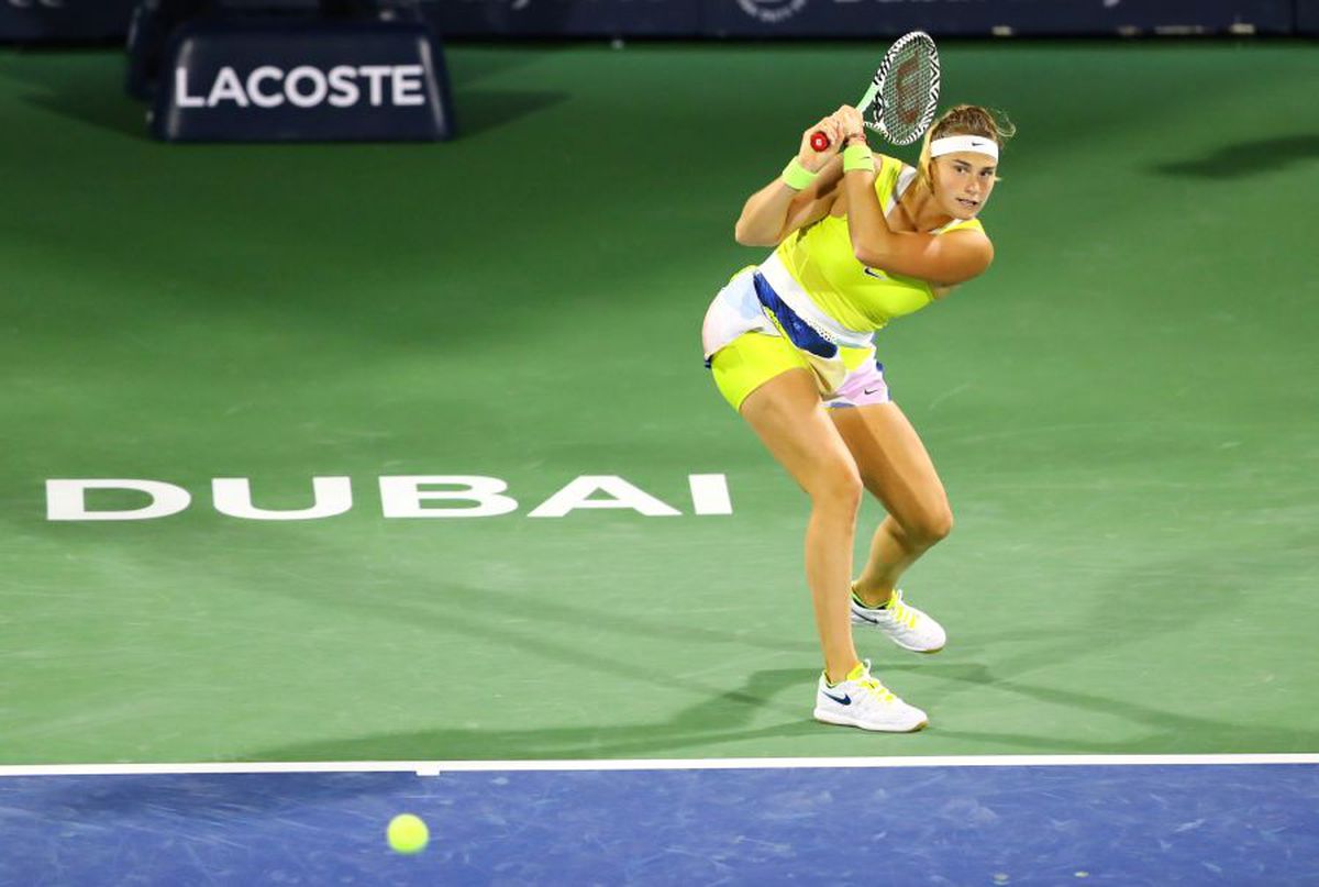 SIMONA HALEP - ARYNA SABALENKA // VIDEO Execuție imposibilă a Simonei, candidată la lovitura turneului! Reacția spectatorilor e senzațională