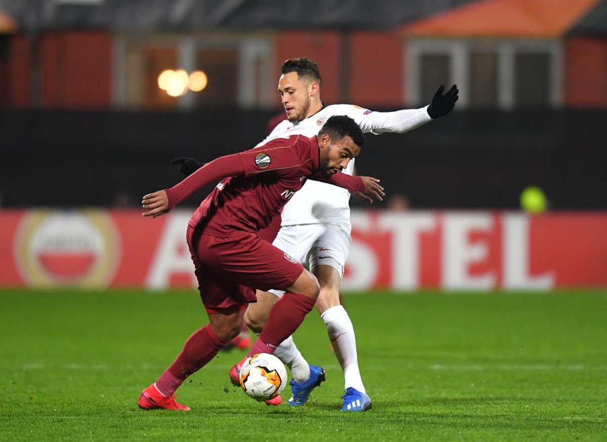 CFR Cluj - Sevilla 1-1 // VIDEO Gabi Mureșan, nemulțumit de abordarea lui Dan Petrescu: „Nu vreau să jignesc pe nimeni, dar era altceva pe vremea mea”