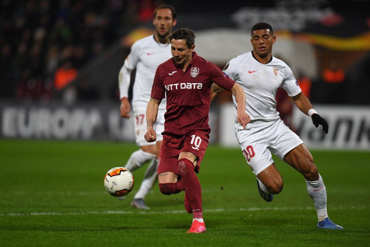 CFR Cluj - Sevilla 1-1 // VIDEO Gabi Mureșan, nemulțumit de abordarea lui Dan Petrescu: „Nu vreau să jignesc pe nimeni, dar era altceva pe vremea mea”