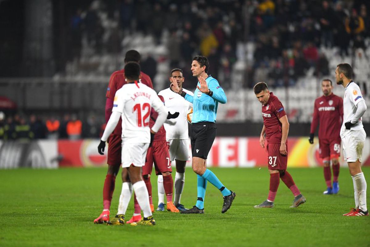 CFR CLUJ - SEVILLA 1-1 // FOTO VAR-ul a fost de partea noastră » Clujenii au deschis scorul cu ajutorul tehnologiei video!