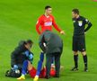 FOTO Experiment nereușit! Dragoș Nedelcu, trimis fundaș central, s-a accidentat în minutul 11 al duelului FCSB - Chindia
