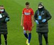FOTO Experiment nereușit! Dragoș Nedelcu, trimis fundaș central, s-a accidentat în minutul 11 al duelului FCSB - Chindia