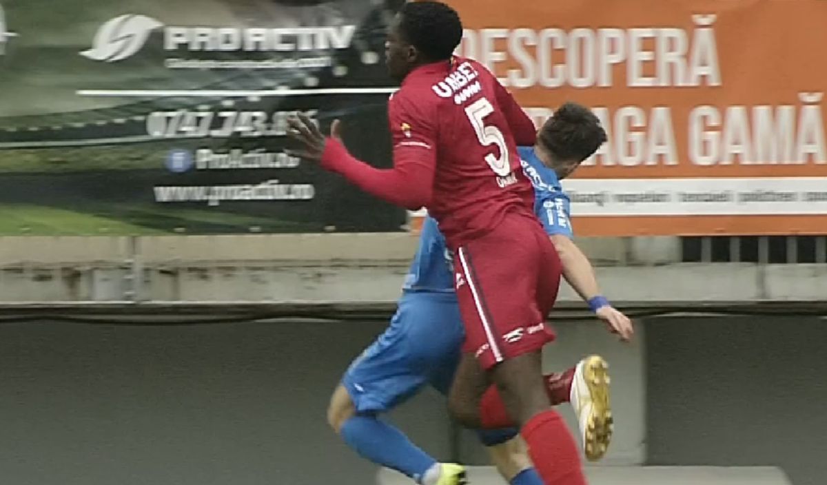 4 minute de foc în Chindia - Botoșani » Penalty refuzat gazdelor + gol marcat dintr-o poziție la limită