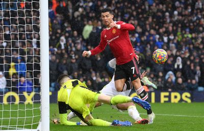 Un nou meci spectaculos în Premier League. Manchester United a câștigat, deși a primit 2 goluri în 2 minute + Ronaldo, ratare uriașă
