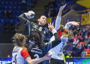 CSM București - Esbjerg 29-29, în ultimul meci al grupei din Liga Campionilor »  Ce urmează pentru „tigroaice”