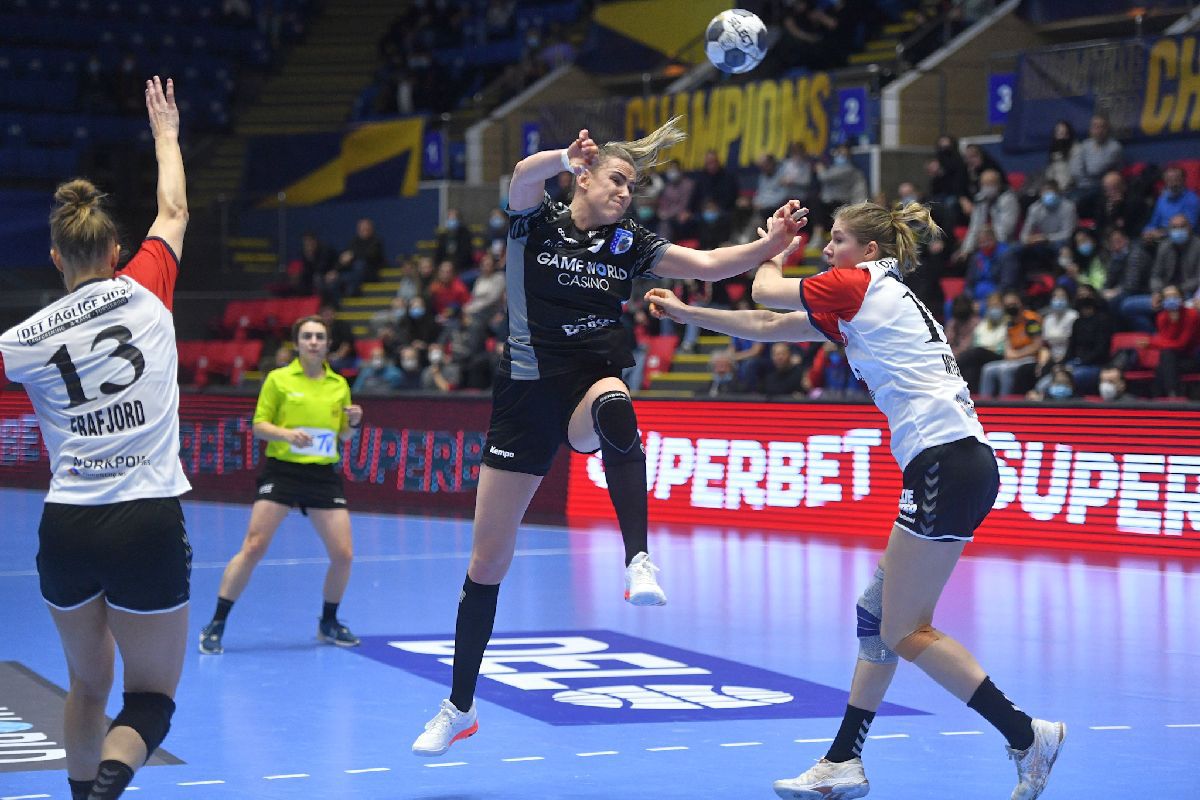 CSM București - Esbjerg 29-29, în ultimul meci al grupei din Liga Campionilor »  Ce urmează pentru „tigroaice”