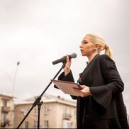 Marina Tauber, deputat din partea partidului „ȘOR”, la protestul de la Chișinău / Sursă foto: Facebook