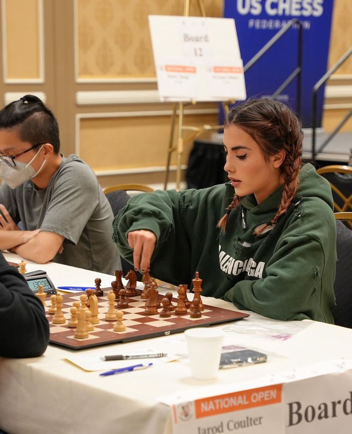 Cea mai sexy șahistă din lume e româncă » Are peste 500.000 de urmăritori pe Instagram