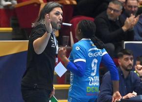 „Nu ar trebuie să ne punem mintea cu așa ceva. La handbal vin oameni civilizați” » Pintea și Adi Vasile îi taxează pe fanii Rapidului