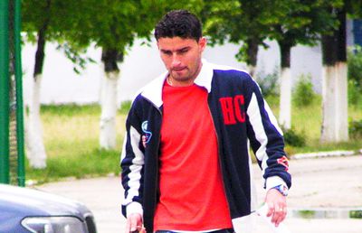 „Mergeam cu vacile și caprele! Culegeam lădițe de mere, prune” » Are 3 campionate în Liga 1 și face dezvăluiri tulburătoare: „Regret că am doar 4 meciuri la națională”
