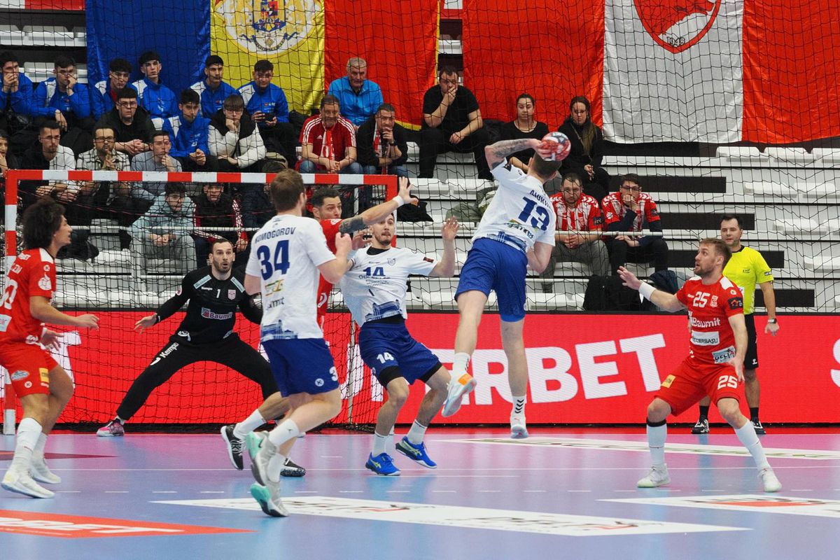 Selecționerul Buricea nu acceptă eșecul cu Dinamo din EHF: „La noi în sală e mai multă educație”