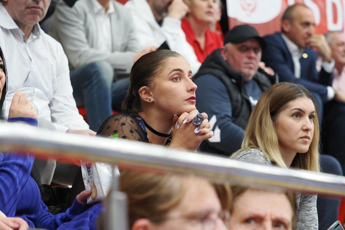 A atras toate privirile la Dinamo - CSM Constanța, derby-ul românesc din European League! Fanii au stat la coadă pentru o poză