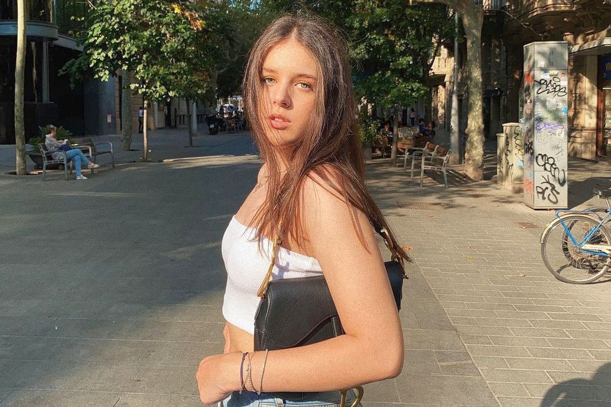 Ce mașină conduce fata lui Gică Popescu! Maria, surprinsă pe străzile din București