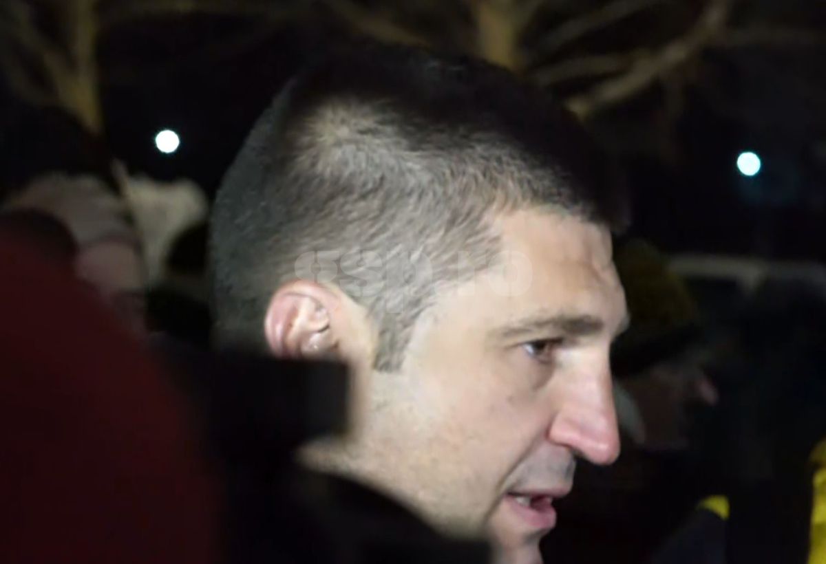 Cu cine a venit Darius Olaru la FCSB - PAOK: au atras toate privirile pe Arena Națională » Alți oaspeți de gală la meci