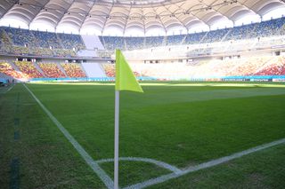 Imagini de ultimă oră de la Arena Națională » Gazonul arată IMPECABIL, Mihai Stoica s-a întors la „munca de jos”, dar a renunțat la lopată. Cum a fost surprins azi