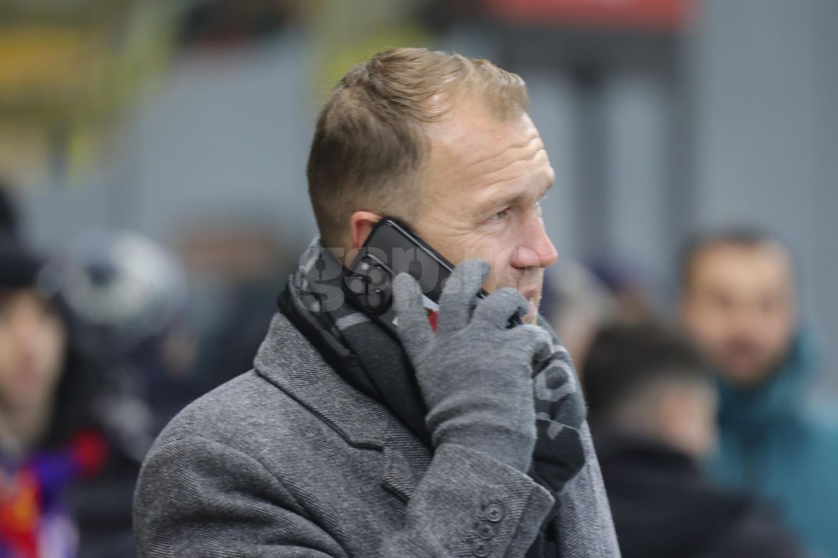 Cu cine a venit Darius Olaru la FCSB - PAOK: au atras toate privirile pe Arena Națională » Alți oaspeți de gală la meci