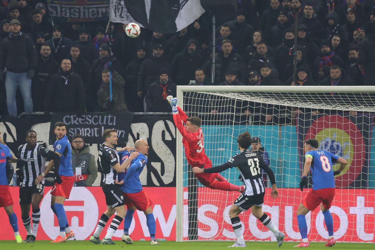 Discurs tranșant după FCSB - PAOK, la GSP Live: „Semnal de alarmă pentru Răzvan Lucescu”