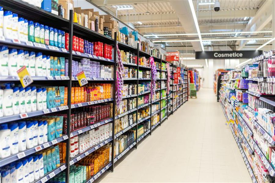 Carrefour reduce prețurile pentru economii zi de zi