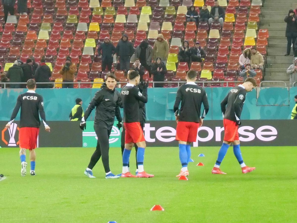 FCSB - PAOK, retur play-off pentru „optimile” Europa League // 20.02.2025 » Imagini de la încălzire