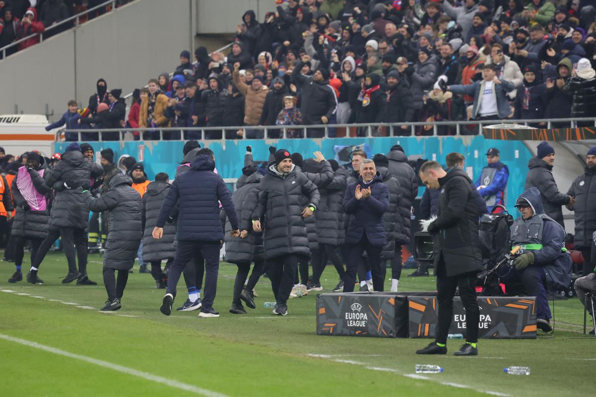 Ce fotbaliști de la FCSB ar convoca Basarab Panduru la echipa națională: „Doar el vede culoarele alea”