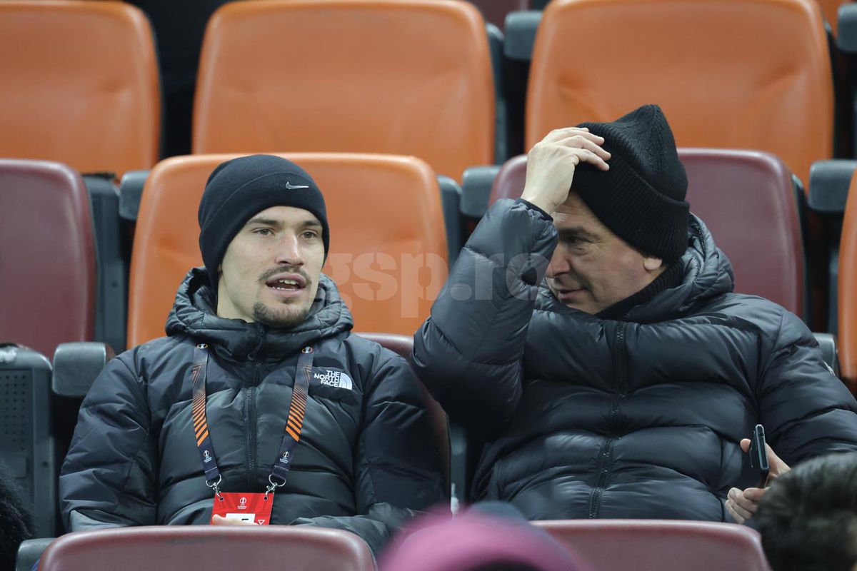 Cu cine a venit Darius Olaru la FCSB - PAOK: au atras toate privirile pe Arena Națională » Alți oaspeți de gală la meci