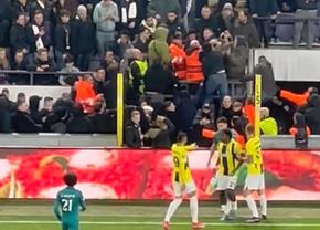 Andelercht - Fenerbahce, întrerupt după doar câteva minute! Jucătorii, trimiși la vestiare