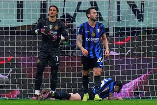 Lovitură grea pentru Inter » Titularul campioanei Italiei a suferit o fractură + cât ar putea lipsi de pe teren!