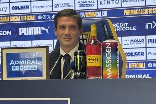 Cristi Chivu, în prima conferință la Parma