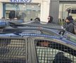 Suporterii lui PAOK fac spectacol în Centrul Vechi din București înaintea duelului cu FCSB, foto: Remus Dinu