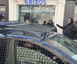Suporterii lui PAOK fac spectacol în Centrul Vechi din București înaintea duelului cu FCSB, foto: Remus Dinu
