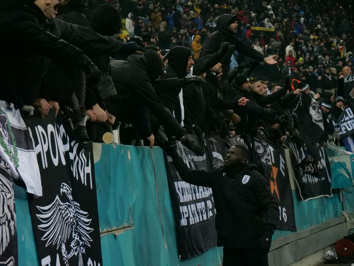 Ce s-a întâmplat pe gazon, imediat după FCSB - PAOK
