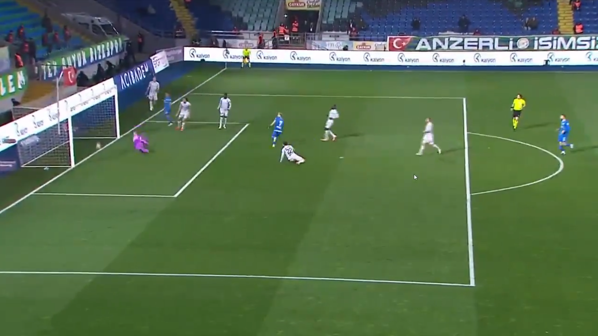 Valentin Mihăilă, „bară-gol” cu Kocaelispor