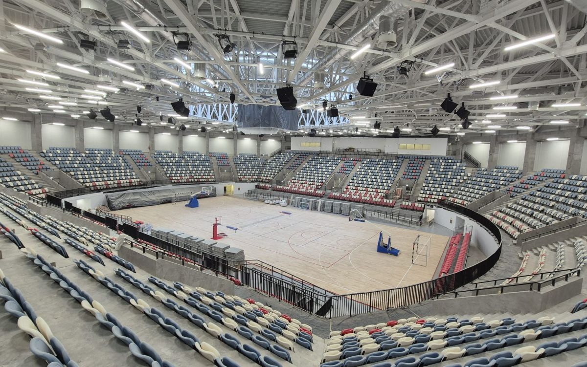 Federațiile se bat pentru noua sală ultramodernă din România! Arena e aproape de inaugurare, imagini din interior