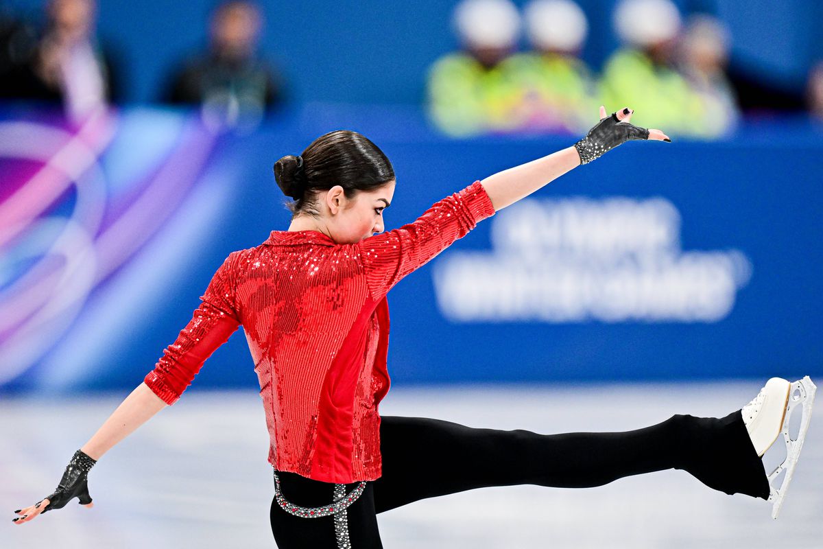 Rusoaica a participat în finală la patinaj artistic, alături de Julia Sauter, și a fost ținta criticilor: „Nu încalcă regulile?”