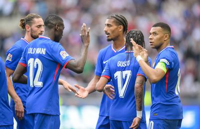 Un coleg îl atacă pe Mbappe: „Plicticos și enervant! Mă deranjează” » Replica lui Kylian: „Nu vreau să par clovn”