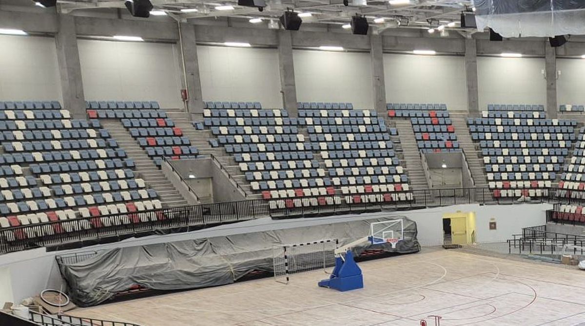 Federațiile se bat pentru noua sală ultramodernă din România! Arena e aproape de inaugurare, imagini din interior