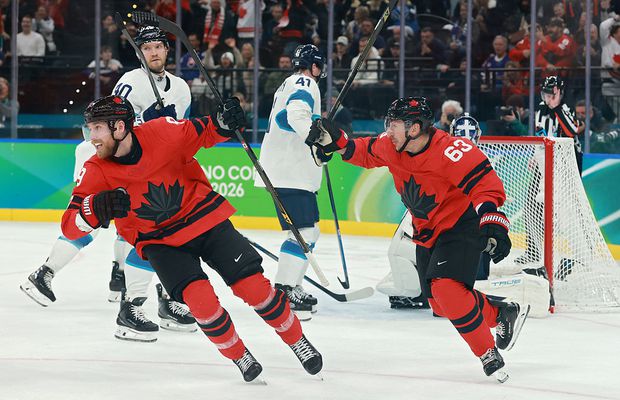 Team Canada, în finala JO! Hocheiștii nord-americani au întors scorul în ultima repriză