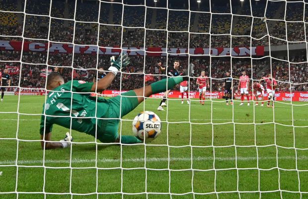 Ce se întâmplă cu Epassy și Roșca: cine va apăra poarta lui Dinamo în derby-ul cu Rapid