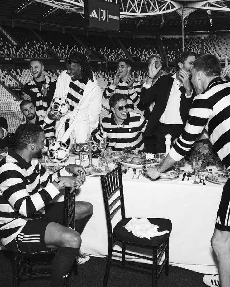 Juventus și-a prezentat noul echipament / foto: instagram @juventus