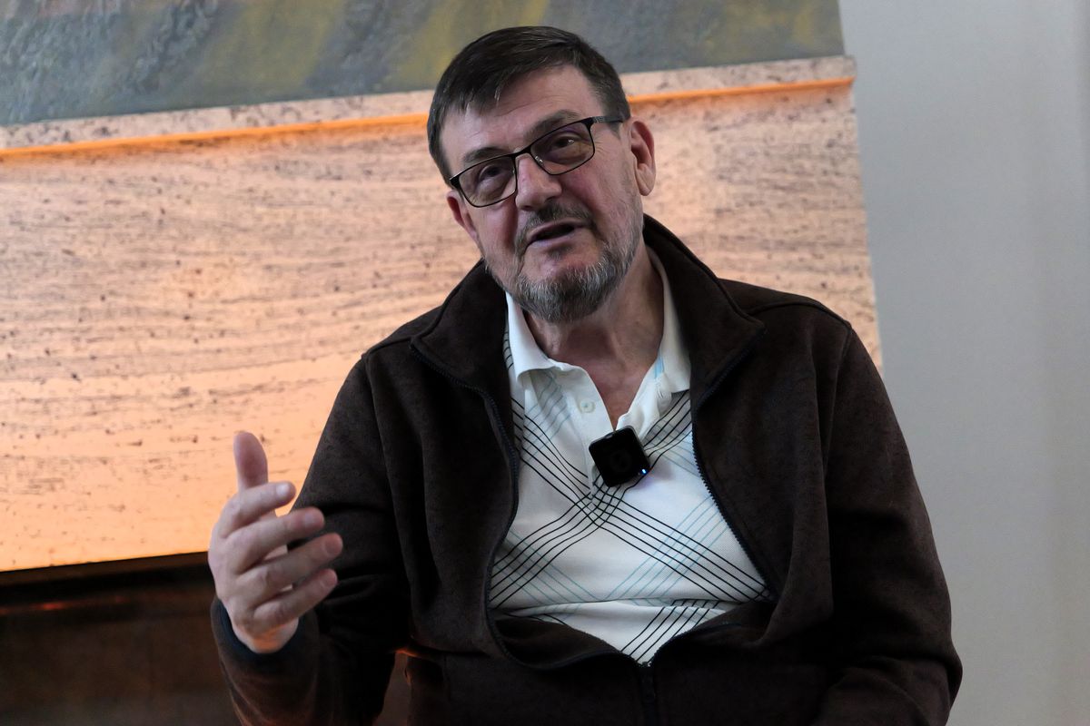 Marin Condescu, față în față cu reporterii GSP » Interviu cu fostul președinte de la Pandurii: cum s-a schimbat fostul șef de club