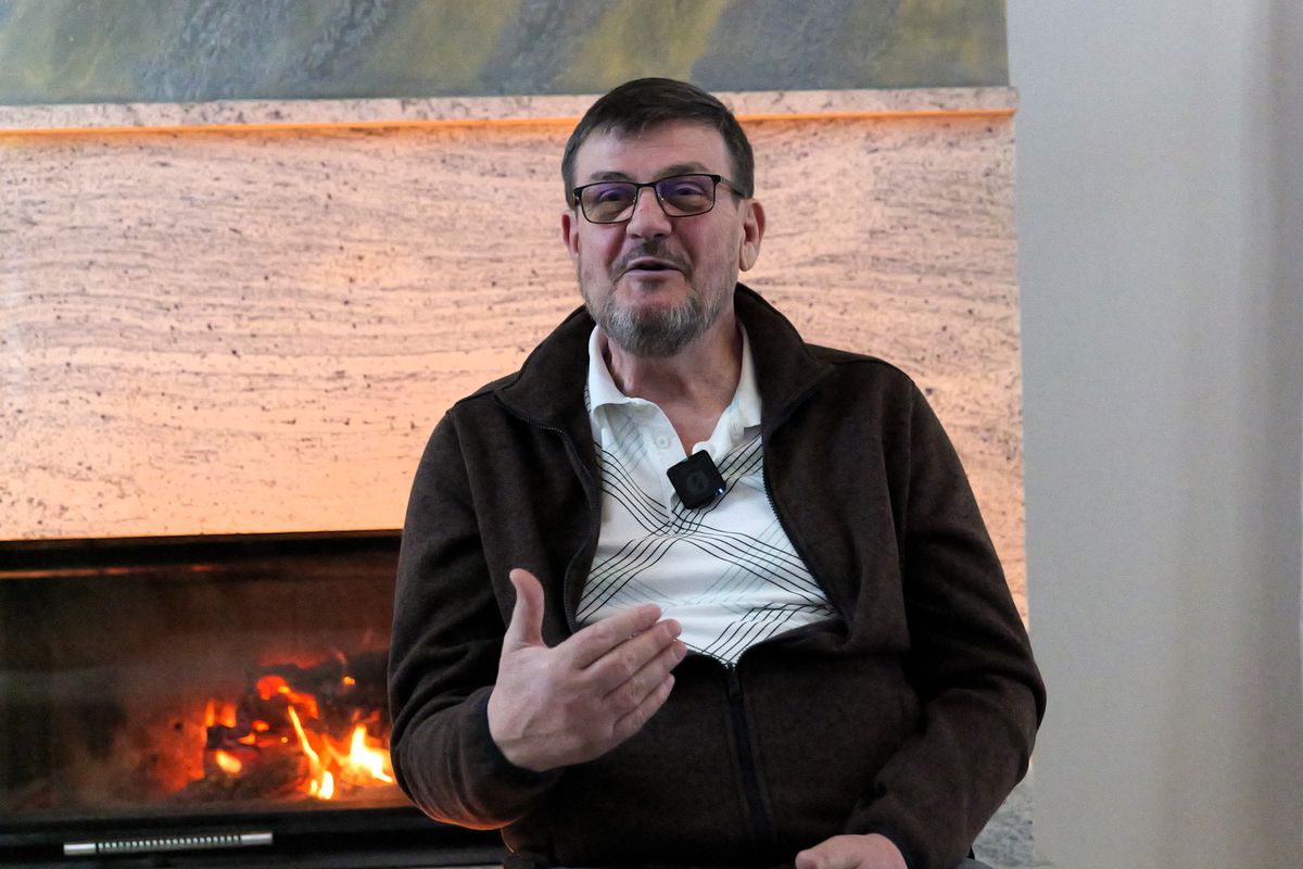 Marin Condescu, față în față cu reporterii GSP » Interviu cu fostul președinte de la Pandurii: cum s-a schimbat fostul șef de club