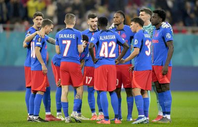 Fundaș central „nou” pentru FCSB: „Săptămâna viitoare e apt de joc” + Situația lui Ngezana: „A făcut injecție cu plasmă”