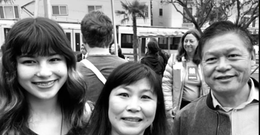 Alysa Liu (stânga) și tatăl ei, Arthur Liu (dreapta) / Foto: Instagram Alysa Liu Hărțuită de guvernul Chinei, s-a retras la 16 ani, a revenit și a uluit Milano-Cortina! Primul titlu SUA după 24 de ani: „La început, totul părea o povară”