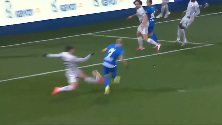 Valentin Mihăilă, „bară-gol” cu Kocaelispor // Captură foto: X