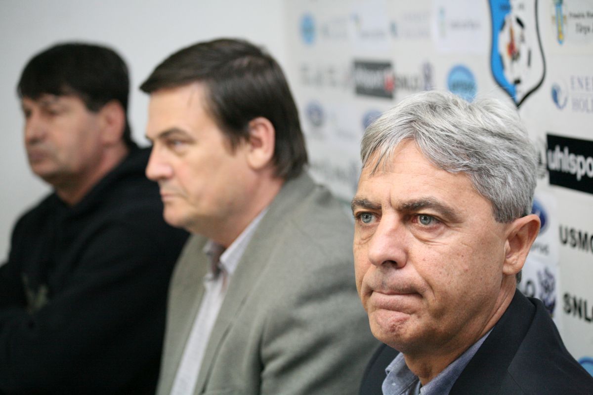 Marin Condescu de-a lungul anilor » Sindicalistul-șef de club, în diverse ipostaze: din mină în lojă, de la mărire la decădere