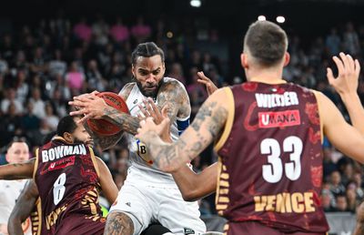 Selectat în NBA de Michael Jordan, jucătorul lui U-BT Cluj-Napoca și-a amintit de prima întâlnire cu legenda lui Chicago Bulls: „Toată sala a înghețat”