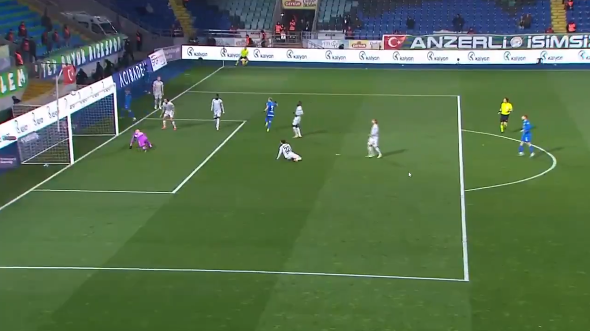 Valentin Mihăilă, „bară-gol” cu Kocaelispor